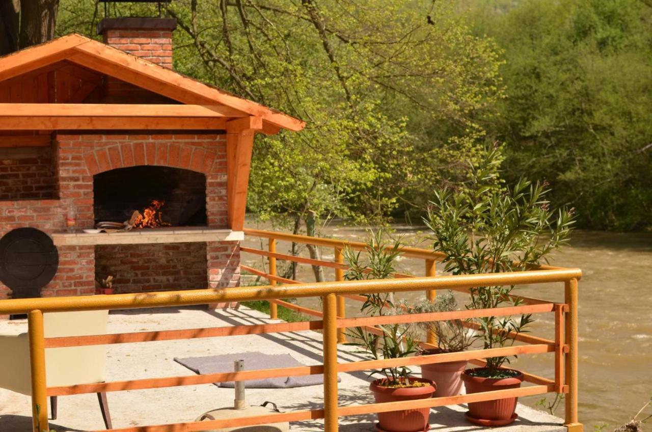 Apartamento Eden Visoko Exterior foto
