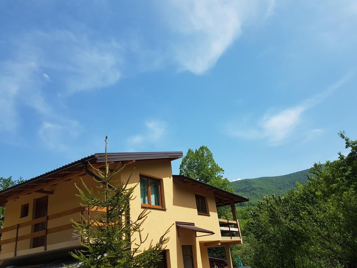 Apartamento Eden Visoko Exterior foto