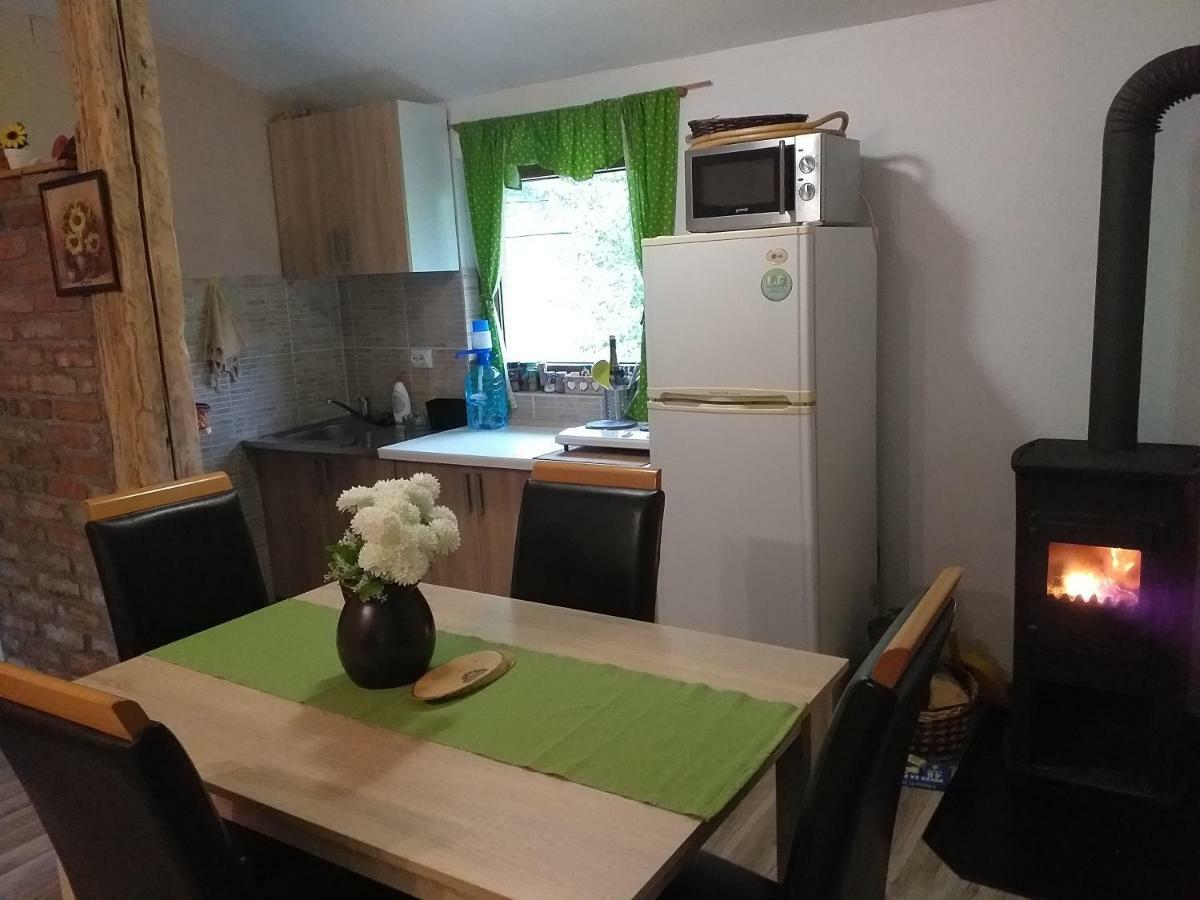 Apartamento Eden Visoko Exterior foto